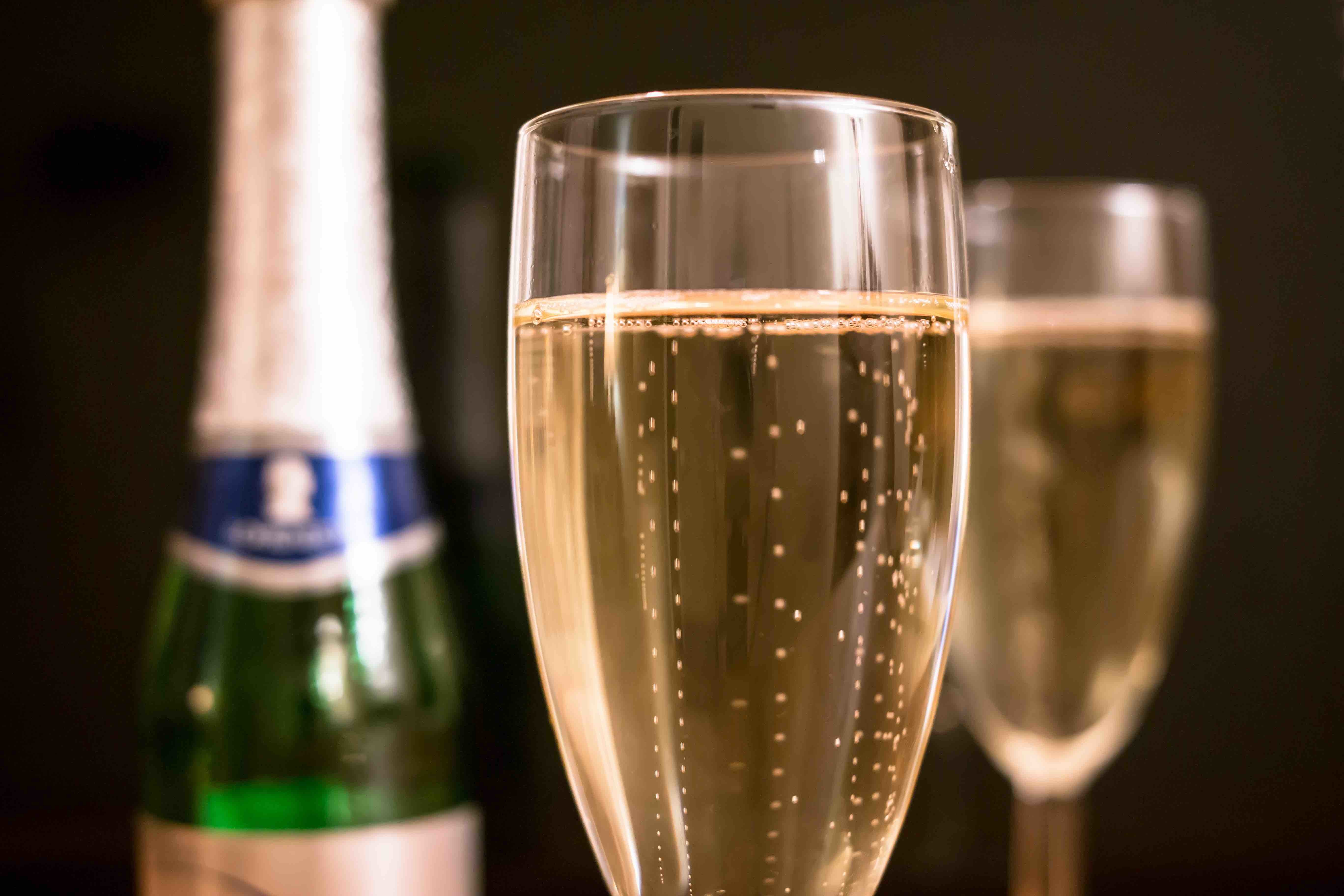 French Sparkling Wines - 6 Crémants
